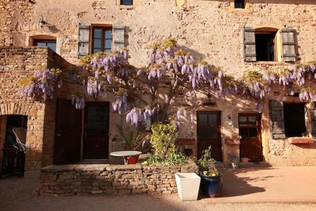 Domaine De La Saule Bed & Breakfast Jalogny Exterior photo